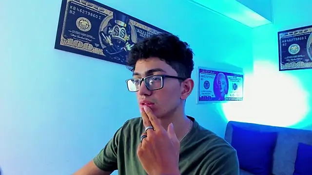 TylerWhite  online show from 24, 1, 2025