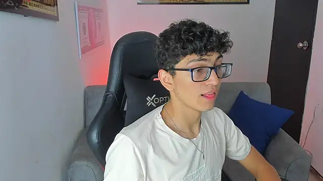 TylerWhite  online show from 14, 2, 2025