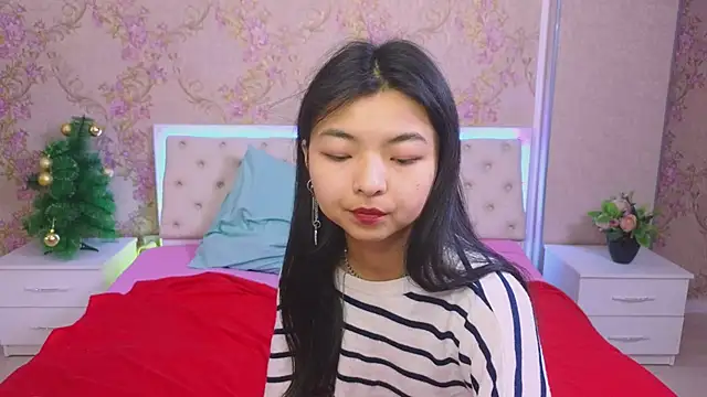 Shy Kira online show from 10, 1, 2025