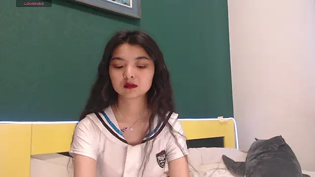 Snapshot of Shy_Kira chatting on 1, 6, 2026 Shy Kira online show from 1, 6, 2026