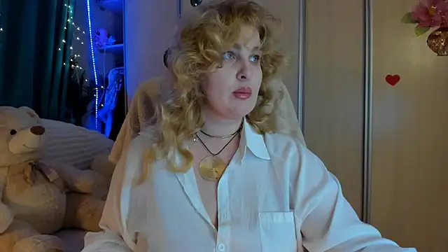 CoraSwon online show from 18, 3, 2026