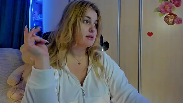 CoraSwon online show from 14, 4, 2026