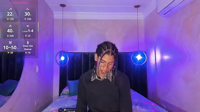 Maxim-Walker online show from 8, 1, 2026