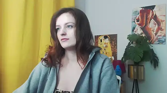 juicyNadine online show from 18, 12, 2024