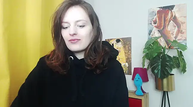 juicyNadine online show from 17, 2, 2025