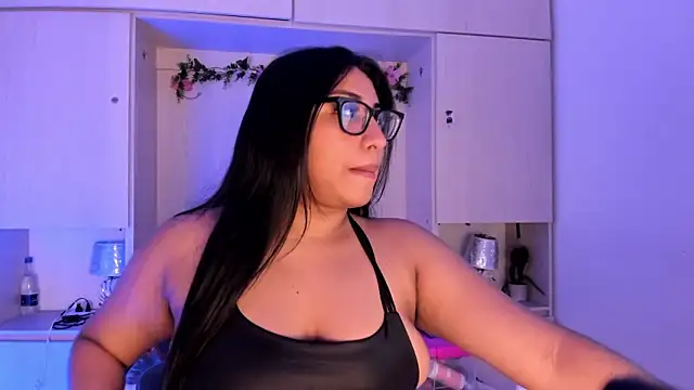 Snapshot of CANDYGABYY chatting on 19, 5, 2026 CANDYGABYY online show from 19, 5, 2026