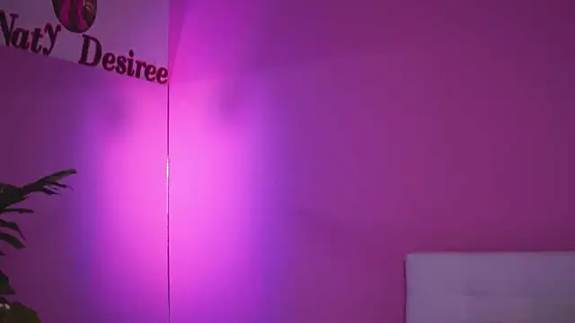 NatyDesiree online show from 6, 3, 2025