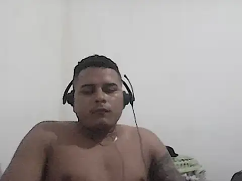 Snapshot of SaucyAffair0 chatting on 2, 1, 2025 SaucyAffair0 online show from 2, 1, 2025