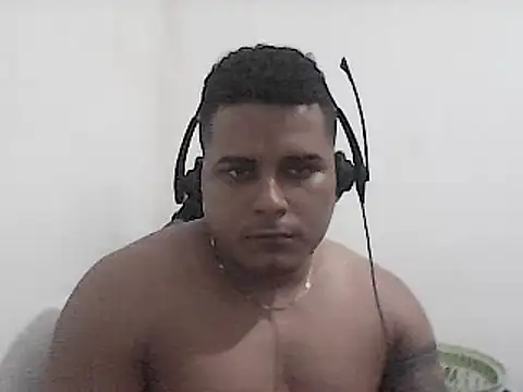 Snapshot of SaucyAffair0 chatting on 5, 1, 2025 SaucyAffair0 online show from 5, 1, 2025