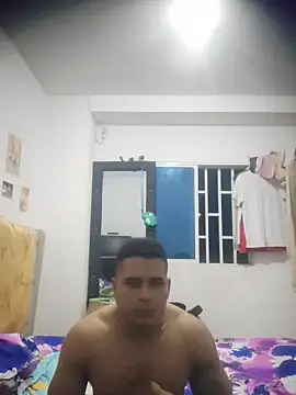 Snapshot of SaucyAffair0 chatting on 28, 9, 2025 SaucyAffair0 online show from 28, 9, 2025