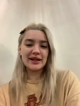 Snapshot of Sextazy chatting on 18, 3, 2025 Sextazy online show from 18, 3, 2025