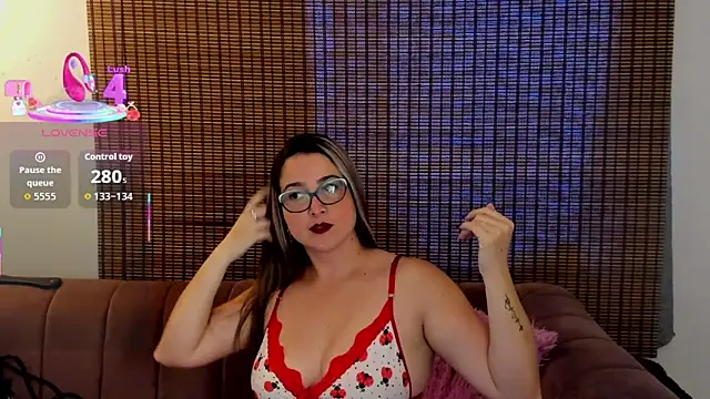 ariana cross online show from 9, 9, 2025