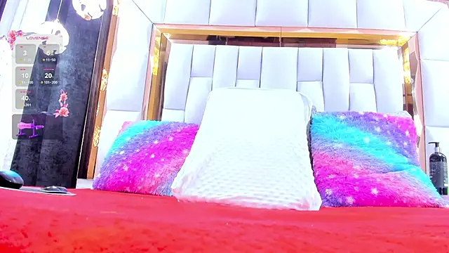 RileySweett online show from 15, 4, 2026