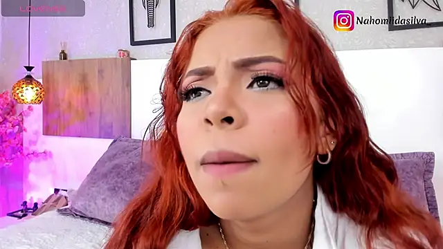 nahomiidasilva  online show from 1, 4, 2026