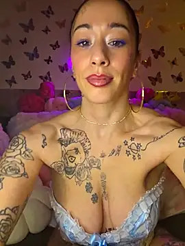 Snapshot of Chachou000 chatting on 17, 2, 2026 Chachou000 online show from 17, 2, 2026