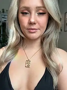 lexi luv online show from 17, 1, 2025