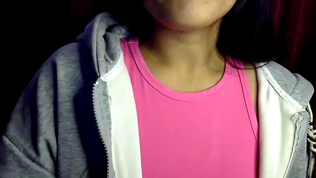 Snapshot of charming_karishma chatting on 4, 2, 2025 charming karishma online show from 4, 2, 2025