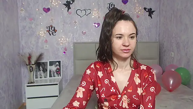 Snapshot of KaraCriegs chatting on 31, 1, 2025 KaraCriegs online show from 31, 1, 2025