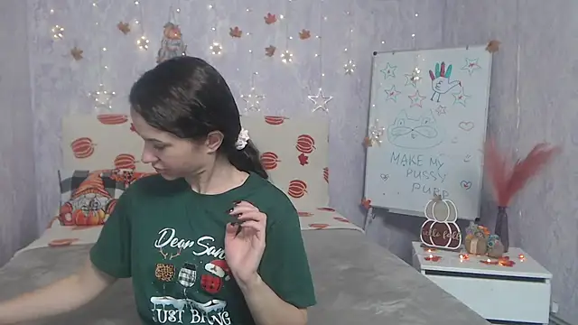 KaraCriegs online show from 25, 11, 2025