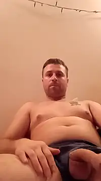 Snapshot of LucianM6 chatting on 3, 1, 2025 LucianM6 online show from 3, 1, 2025