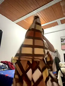 Iris love18 online show from 23, 10, 2025