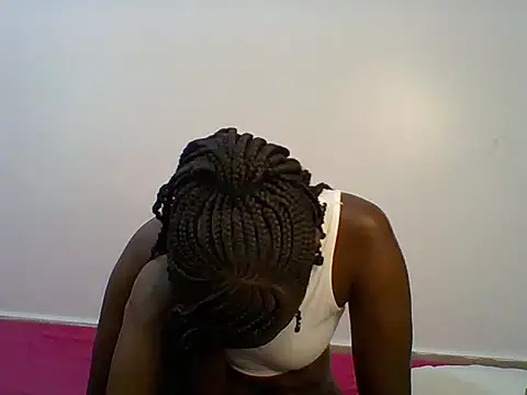 Snapshot of Creamy_Hotpussy25 chatting on 31, 7, 2026 Creamy Hotpussy25 online show from 31, 7, 2026