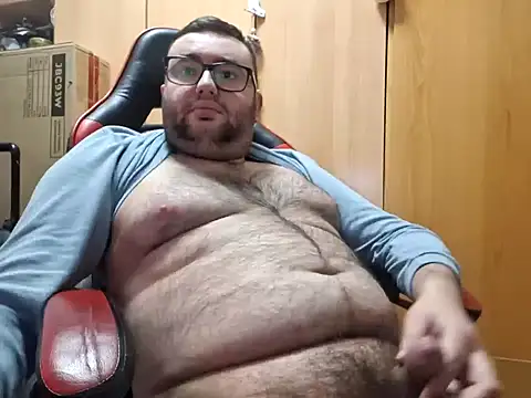 Javier bear online show from 19, 12, 2024