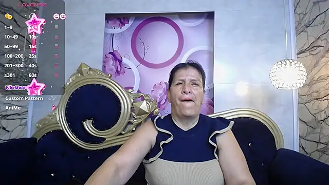 Snapshot of karito_mature17 chatting on 17, 12, 2024 karito mature17 online show from 17, 12, 2024