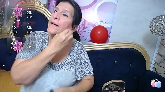 Snapshot of karito_mature17 chatting on 22, 11, 2025 karito mature17 online show from 22, 11, 2025