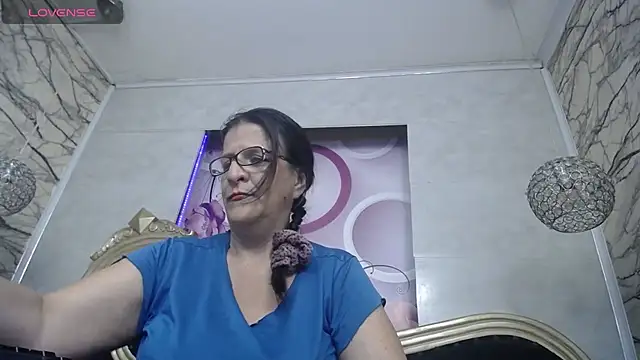 Snapshot of karito_mature17 chatting on 10, 6, 2026 karito mature17 online show from 10, 6, 2026
