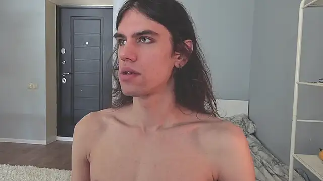 mollymila online show from 10, 3, 2026