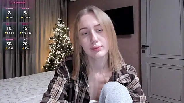 Mika Ray online show from 18, 12, 2025