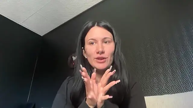 Furyofmoon online show from 21, 4, 2026