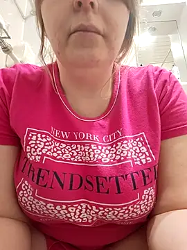 Lady nice cat online show from 24, 2, 2026