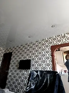 Lady nice cat online show from 14, 4, 2026