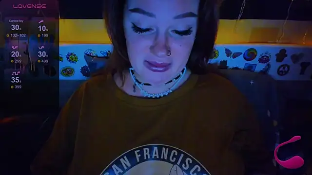 EllieOz online show from 1, 1, 2025