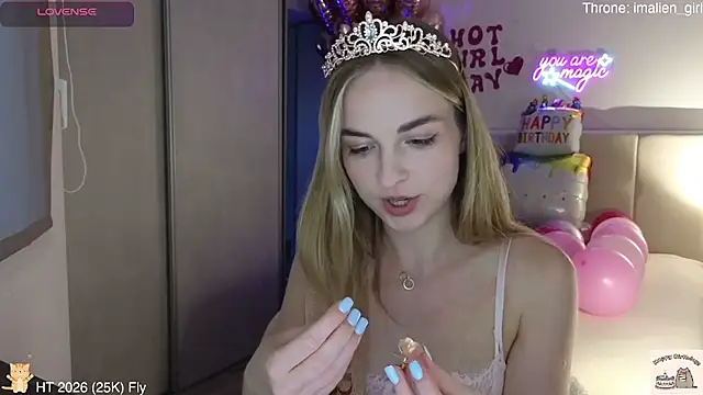 Miss Aliannaa online show from 3, 6, 2026