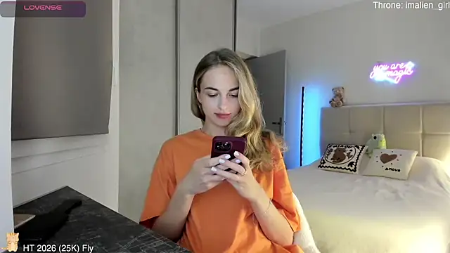 Miss Aliannaa online show from 1, 7, 2026