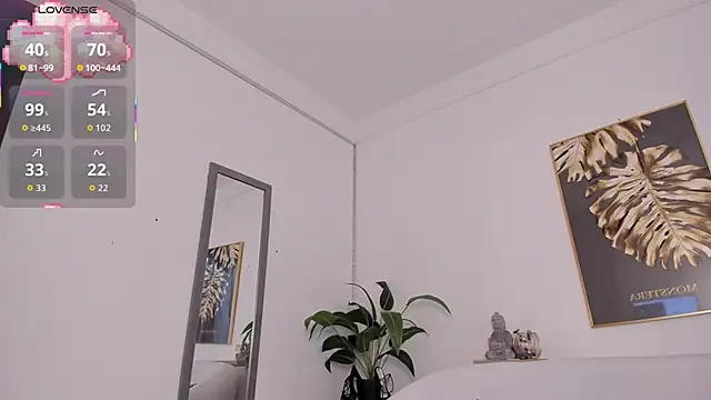 Snapshot of Amina_hafsa chatting on 11, 10, 2025 Amina hafsa online show from 11, 10, 2025