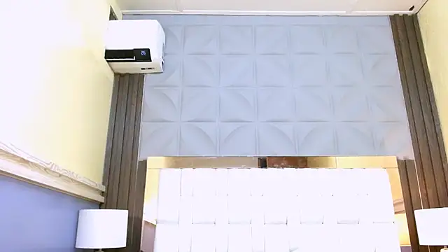 VeronicaRobles online show from 25, 4, 2026