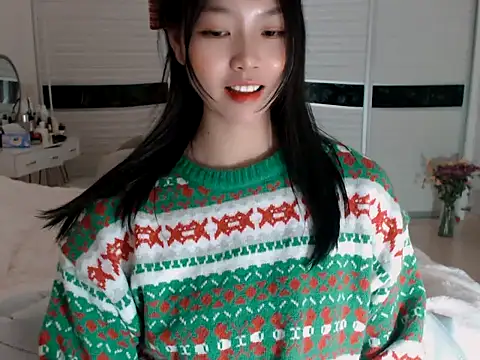 Snapshot of -Lucky_Girl chatting on 31, 12, 2024 -Lucky Girl online show from 31, 12, 2024