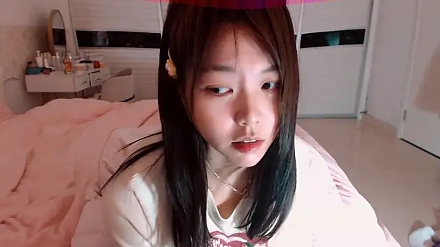 -Lucky Girl online show from 2, 3, 2026