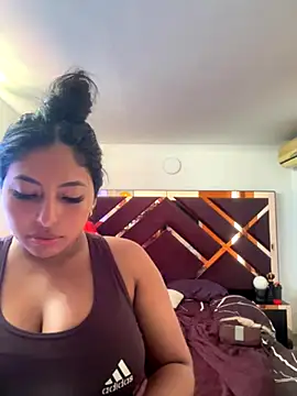 emmyjhonson07 online show from 3, 12, 2025