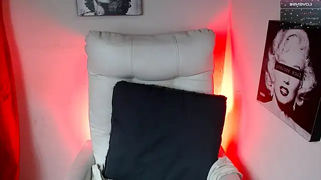 SamanthaRoldaan online show from 3, 2, 2025