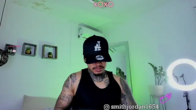 JordanSmiith  online show from 12, 1, 2025
