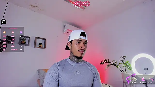 JordanSmiith  online show from 22, 1, 2025