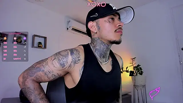 JordanSmiith  online show from 7, 2, 2025