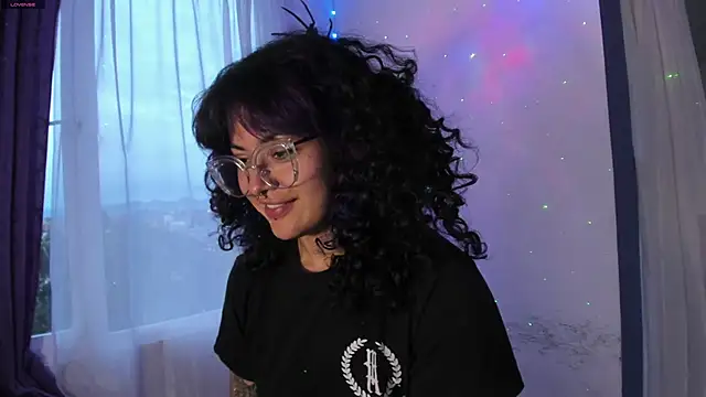 Snapshot of witchviolet chatting on 3, 1, 2025 witchviolet online show from 3, 1, 2025