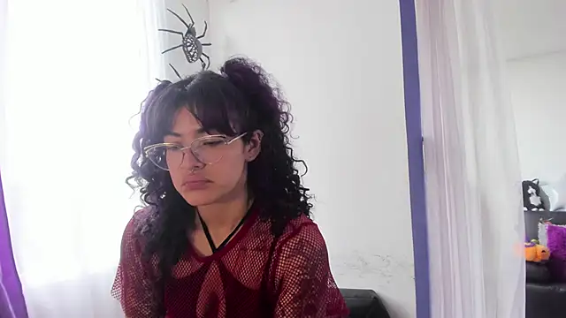 Snapshot of witchviolet chatting on 7, 1, 2025 witchviolet online show from 7, 1, 2025