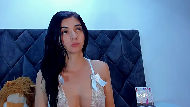 Snapshot of Linisprincehot69 chatting on 12, 1, 2025 Linisprincehot69 online show from 12, 1, 2025